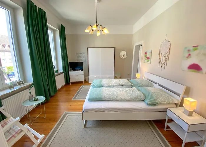 VILLA HanseART Lübeck - Privatzimmer in zentraler Lage